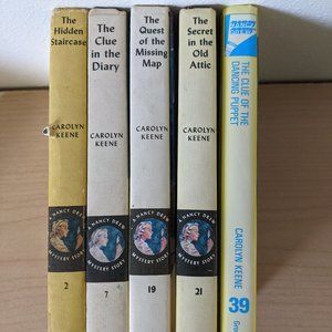 Vintage Nancy Drew Books